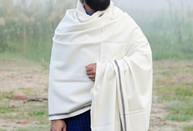 সাদা শাল কোড :101